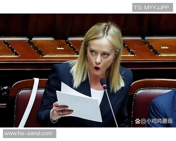 足球明星的女友是谁揭秘她的美丽照片与故事分享 足球明星的女友是谁揭秘她的美丽照片与故事分享